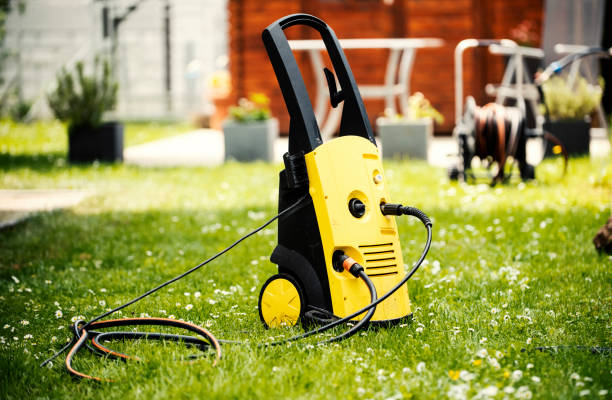 Best Driveway Pressure Washing  in Pembroke Park, FL